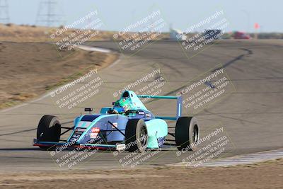 media/Oct-15-2023-CalClub SCCA (Sun) [[64237f672e]]/Group 3/Qualifying/